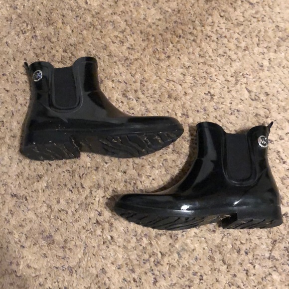 Michael Kors black rain booties - Picture 1 of 3